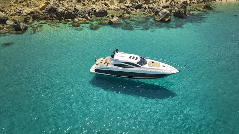Sunseeker Predator