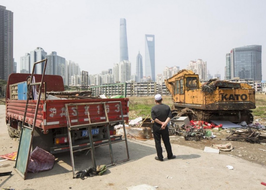 View across to Shanghai Tower