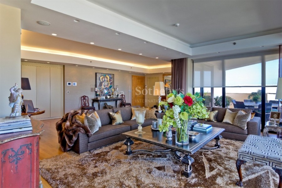 Fully Detached Tigne Point Apartment