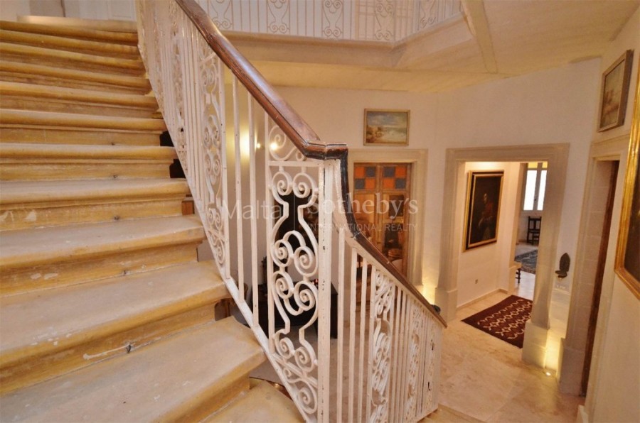 Corner Palazzino in Sliema