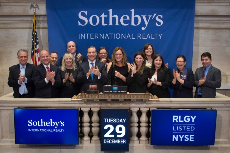 SIR representatives at the New York Stock Exchange